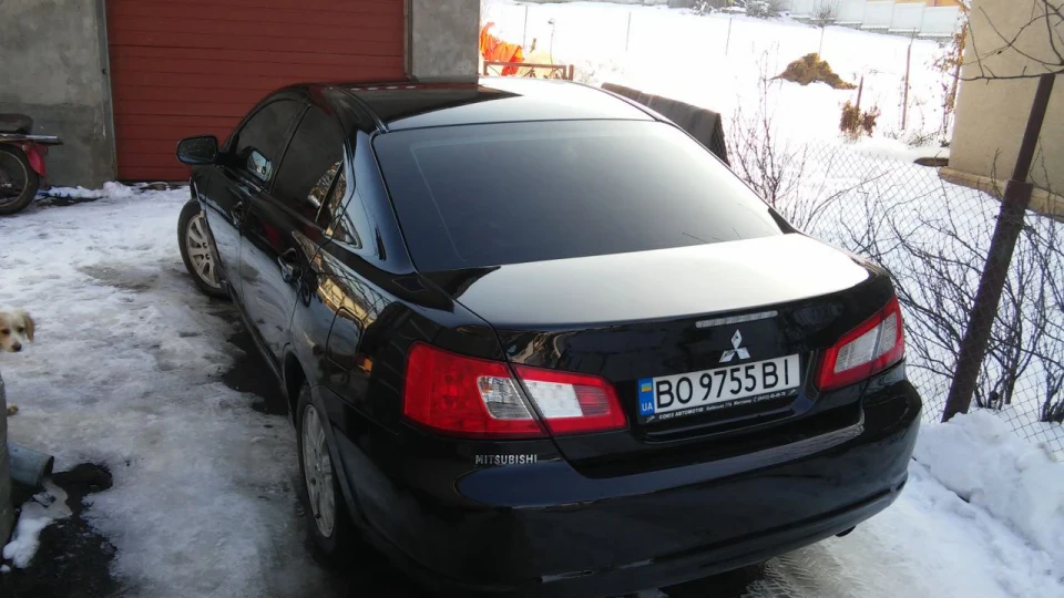 Mitsubishi Galant