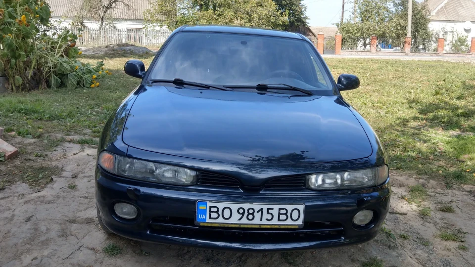 Mitsubishi Galant