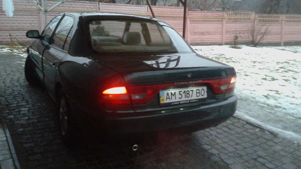 Mitsubishi Galant 5