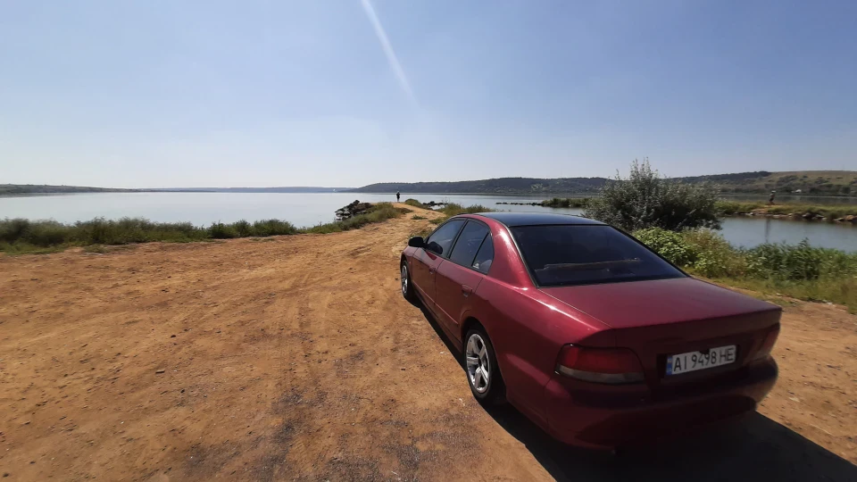Mitsubishi Galant 2