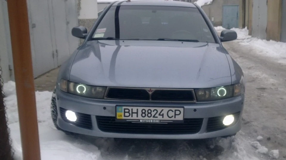Mitsubishi Galant 2