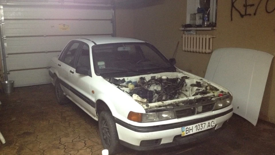 Mitsubishi Galant 4