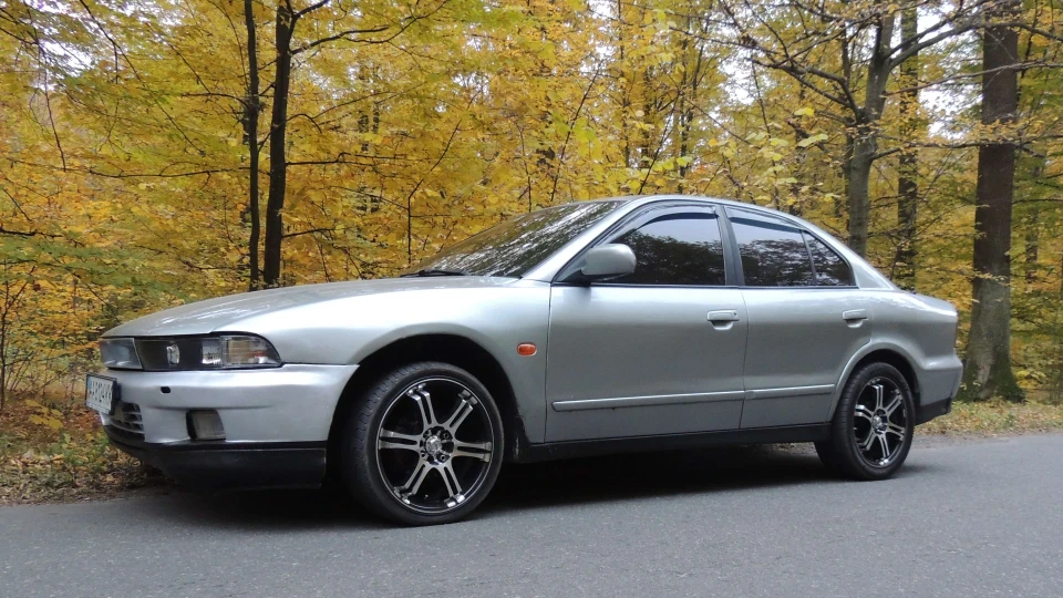 Mitsubishi Galant 好きな女の子 2