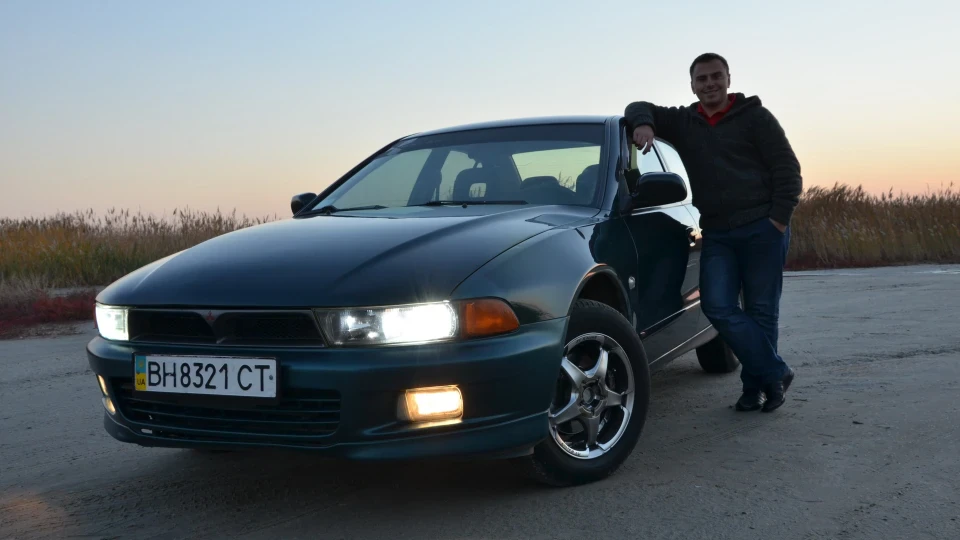 Mitsubishi Galant 2