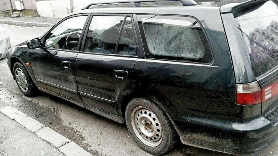 Mitsubishi Galant