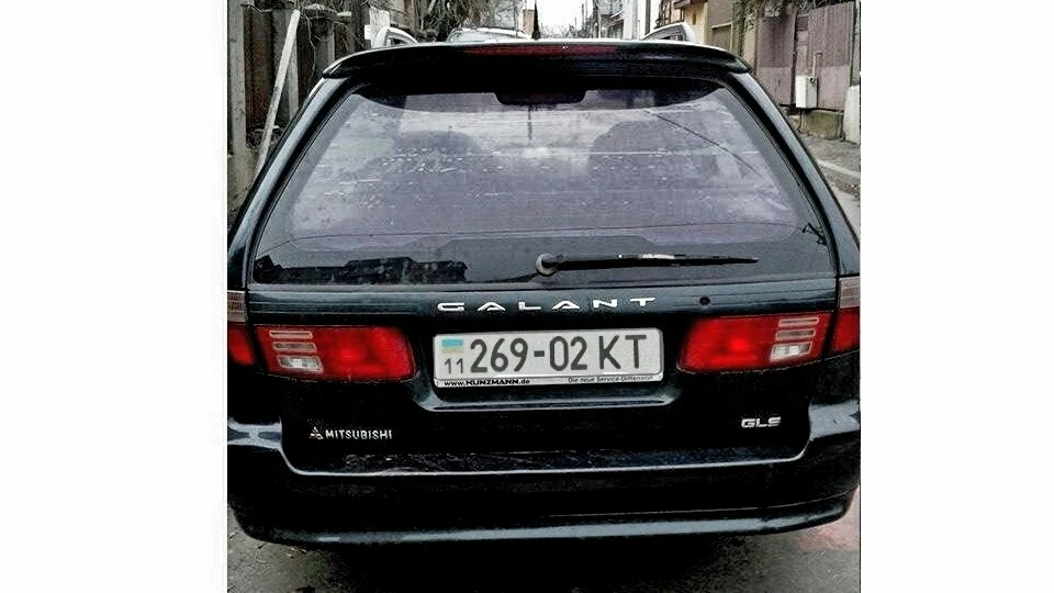 Mitsubishi Galant 3