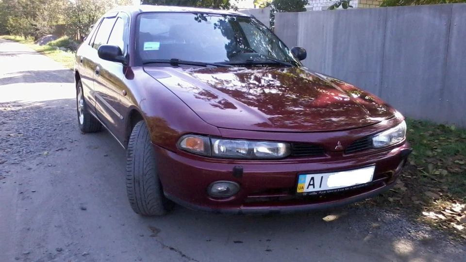 Mitsubishi Galant 3
