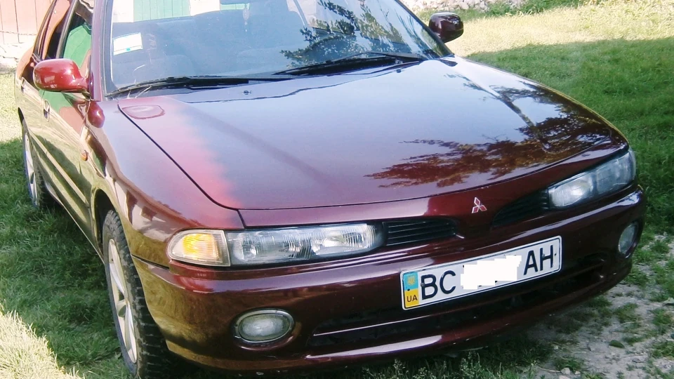 Mitsubishi Galant 2