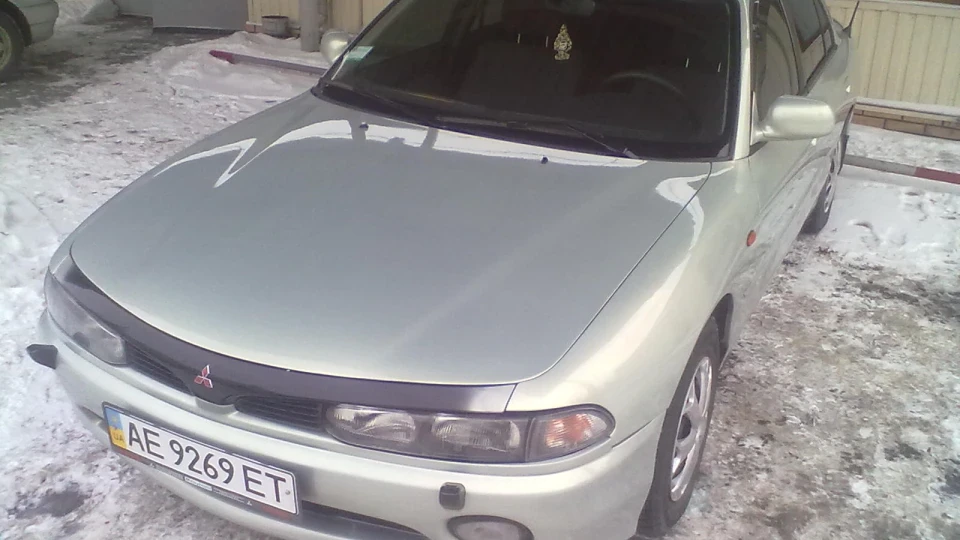Mitsubishi Galant 5