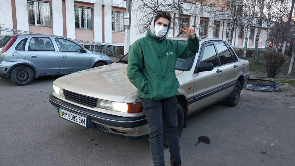 Mitsubishi Galant 2