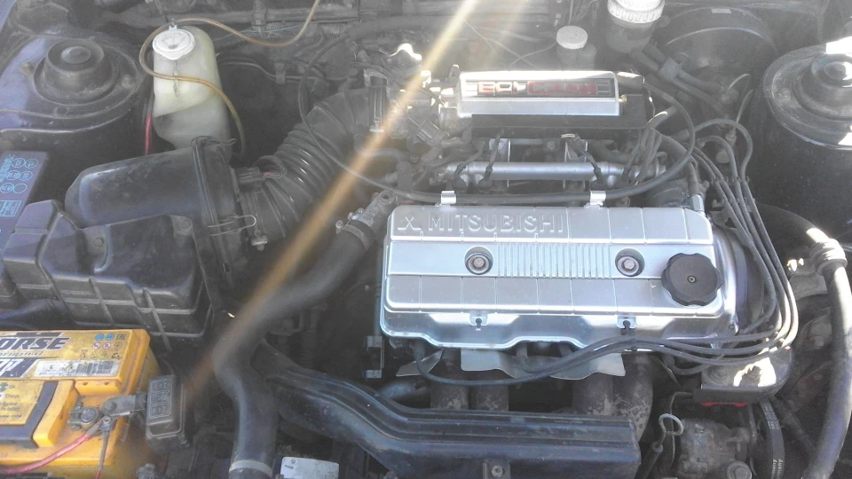 Mitsubishi Galant 5