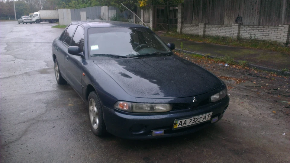 Mitsubishi Galant 2