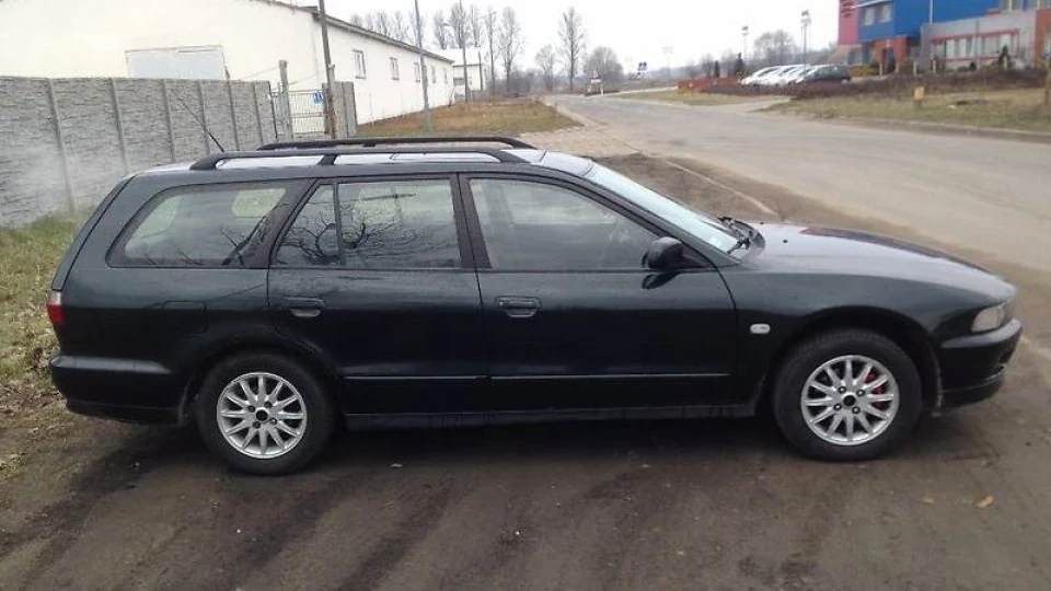 Mitsubishi Galant 2
