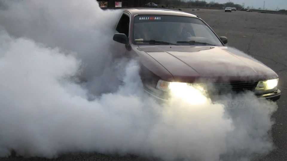 Mitsubishi Galant 5