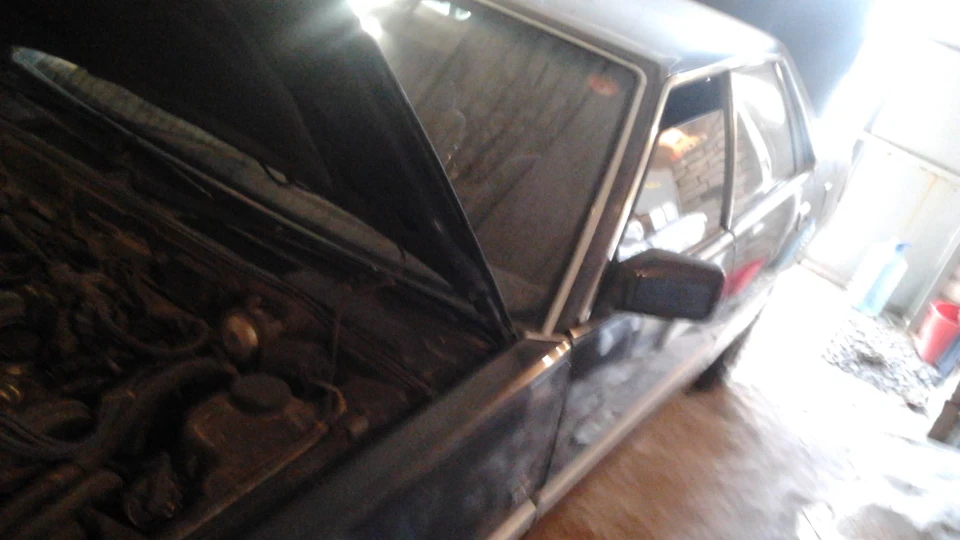 Mitsubishi Galant 2