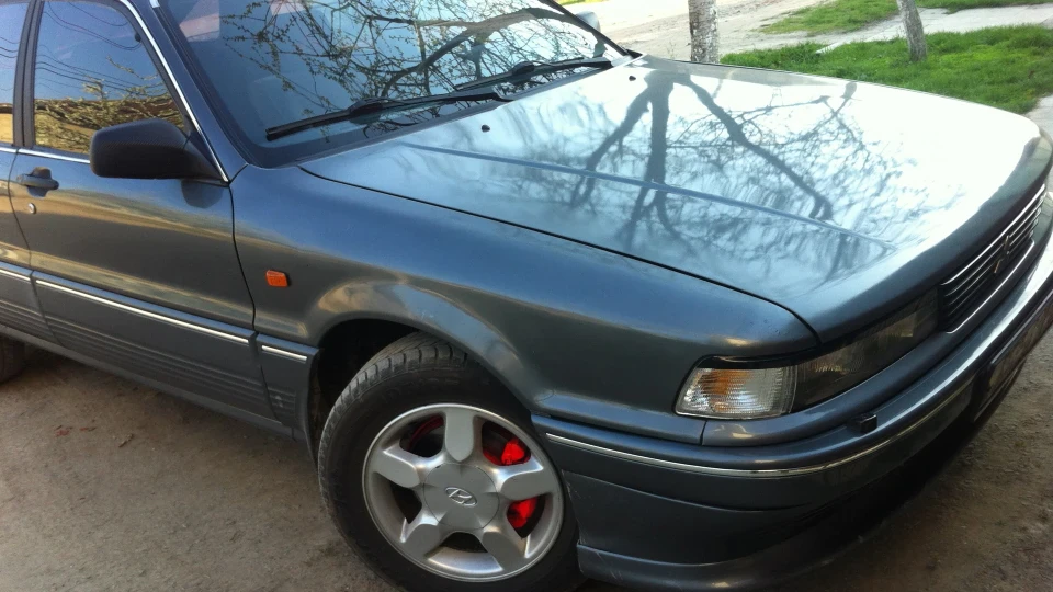 Mitsubishi Galant 2
