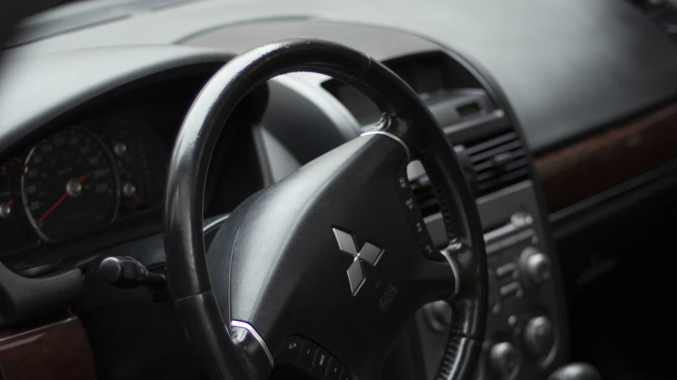 Mitsubishi Galant 4