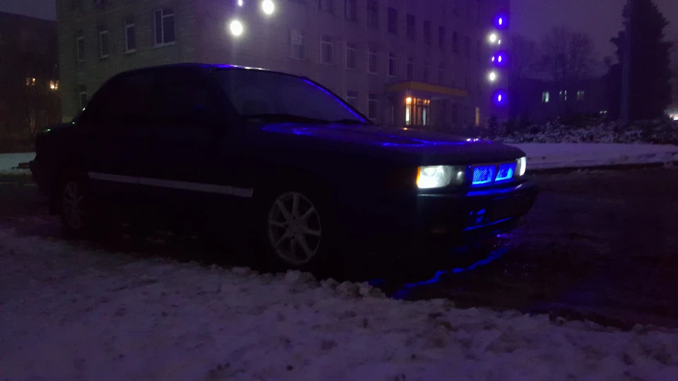 Mitsubishi Galant 3