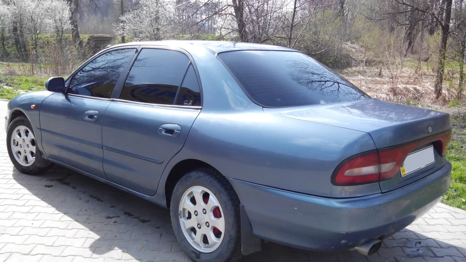Mitsubishi Galant 3