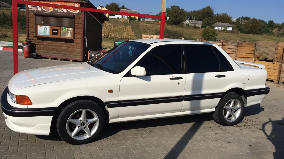 Mitsubishi Galant 1.8 Turbo+
