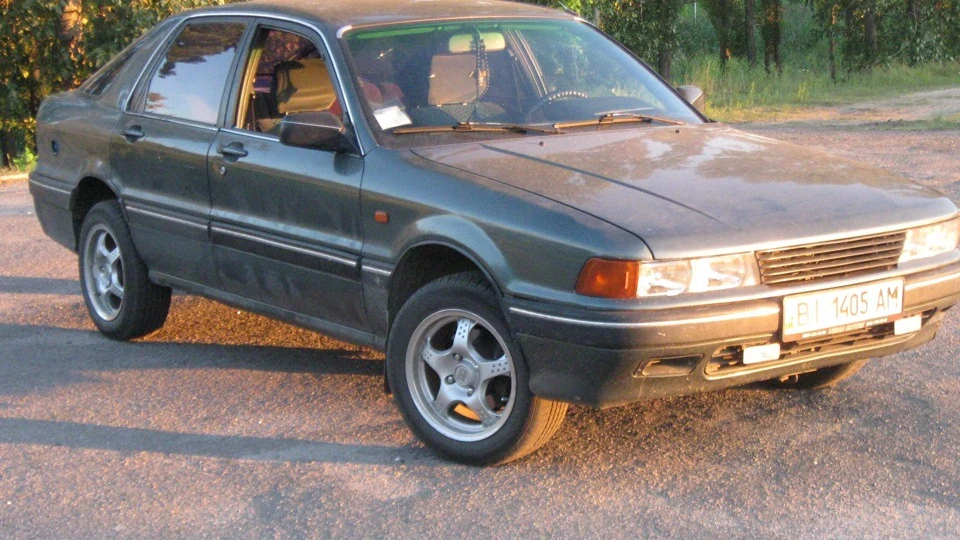 Mitsubishi Galant 1.8(carb) Lady-cat 2