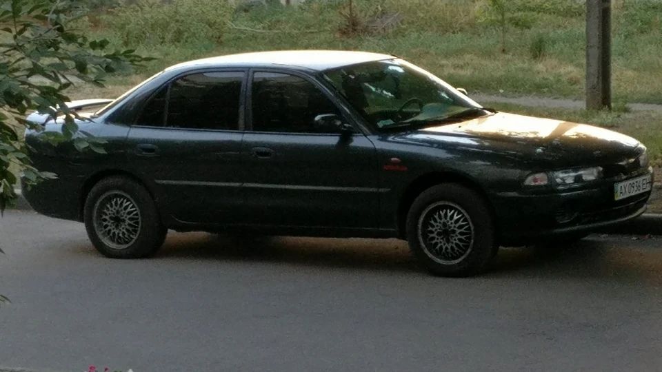 Mitsubishi Galant 1,8л 2