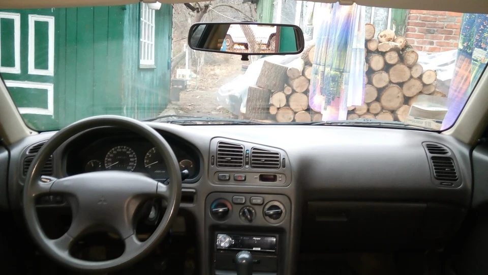 Mitsubishi Galant 1,8л 5