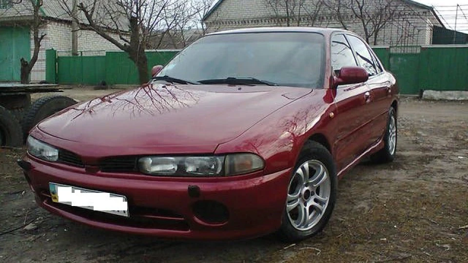 Mitsubishi Galant 2.0 150 коней