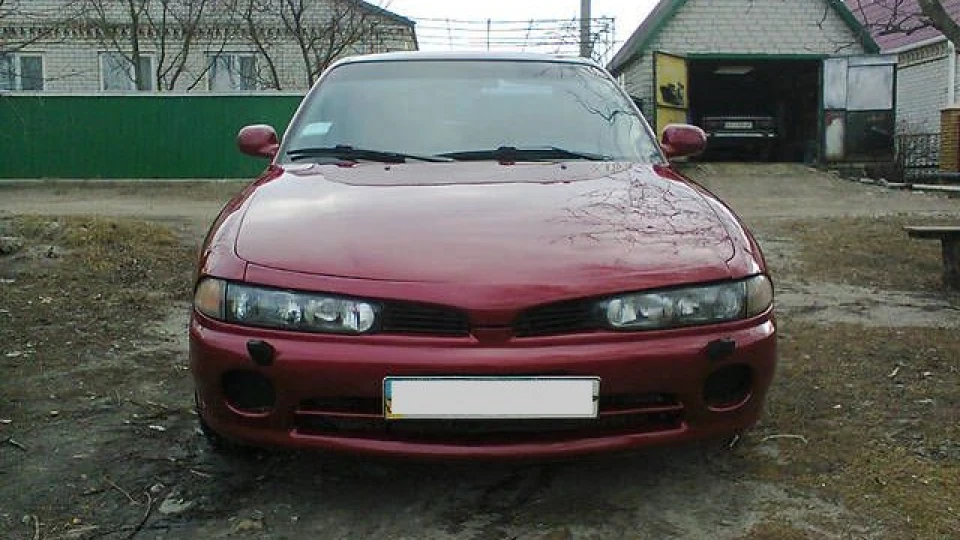 Mitsubishi Galant 2.0 150 коней 3