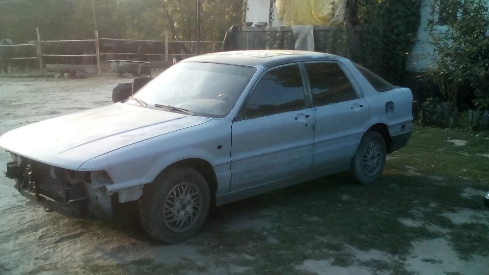 Mitsubishi Galant 2.0 GLSi 3