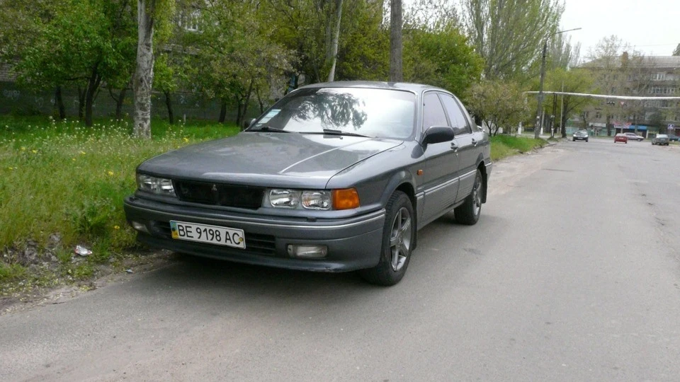 Mitsubishi Galant 2.0 GTI 4