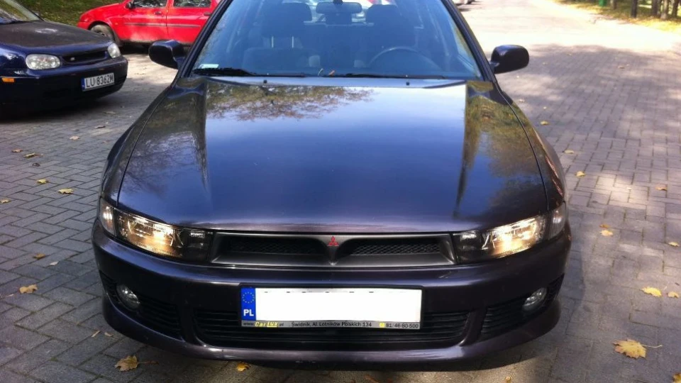 Mitsubishi Galant 2.0 караван) 2