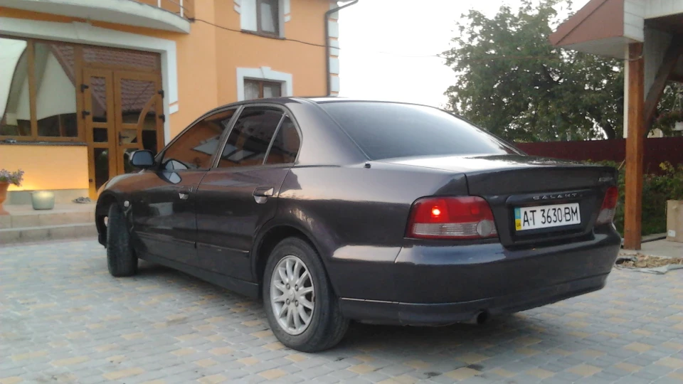 Mitsubishi Galant 2.0 3