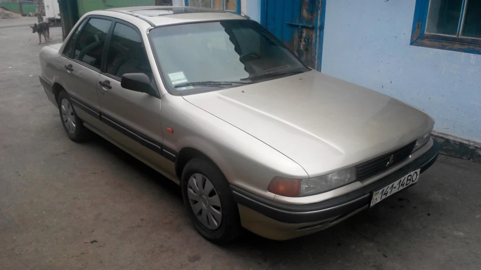 Mitsubishi Galant 2,0i