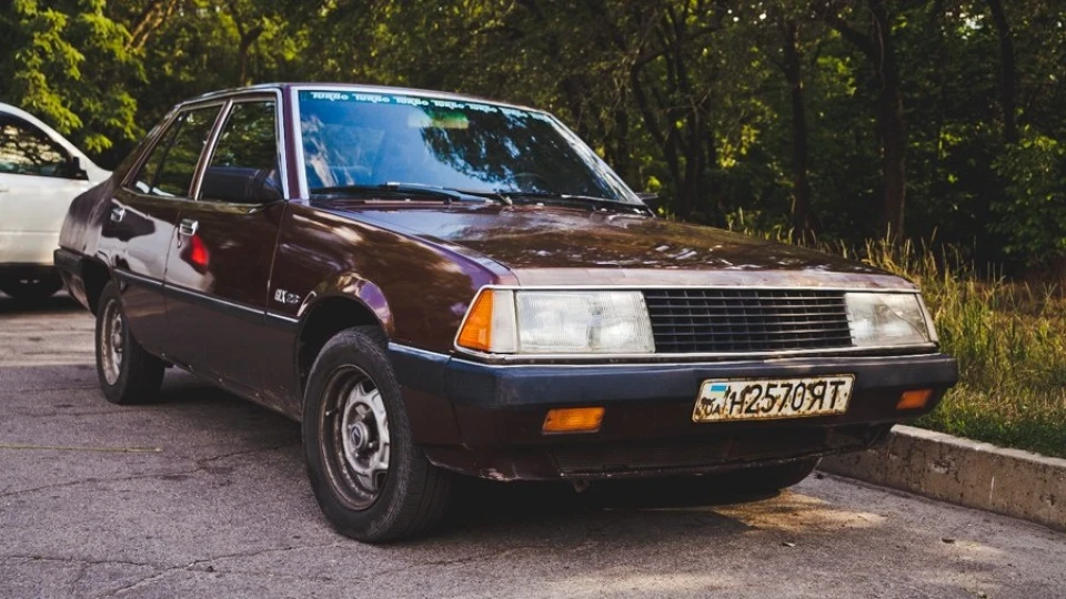 Mitsubishi Galant 2.3 Turbo 5