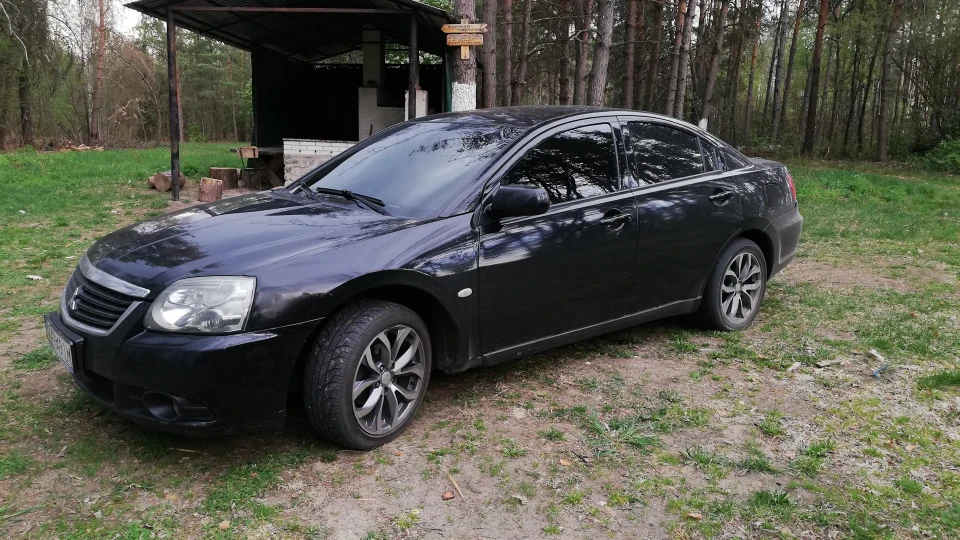 Mitsubishi Galant 2,4
