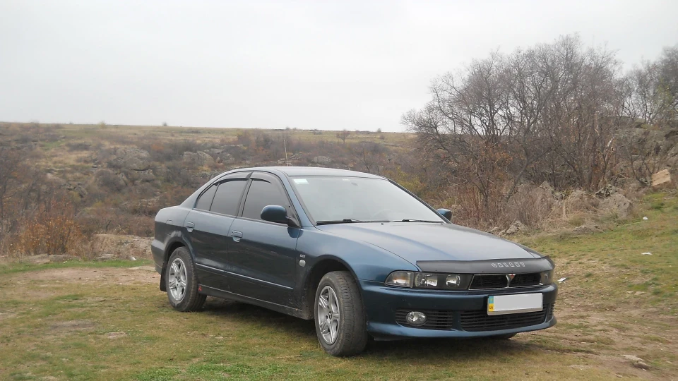 Mitsubishi Galant 2.4GDI Black Ice 3