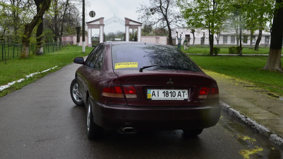 Mitsubishi Galant 2.5 V6 24 4WD 5
