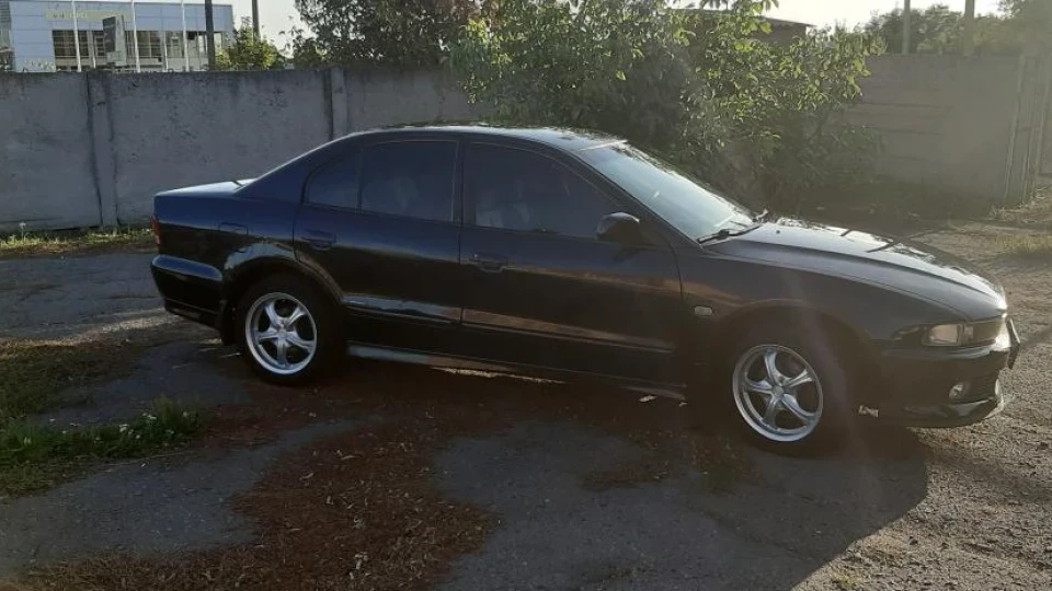 Mitsubishi Galant 2.5 V6 Ракета 4