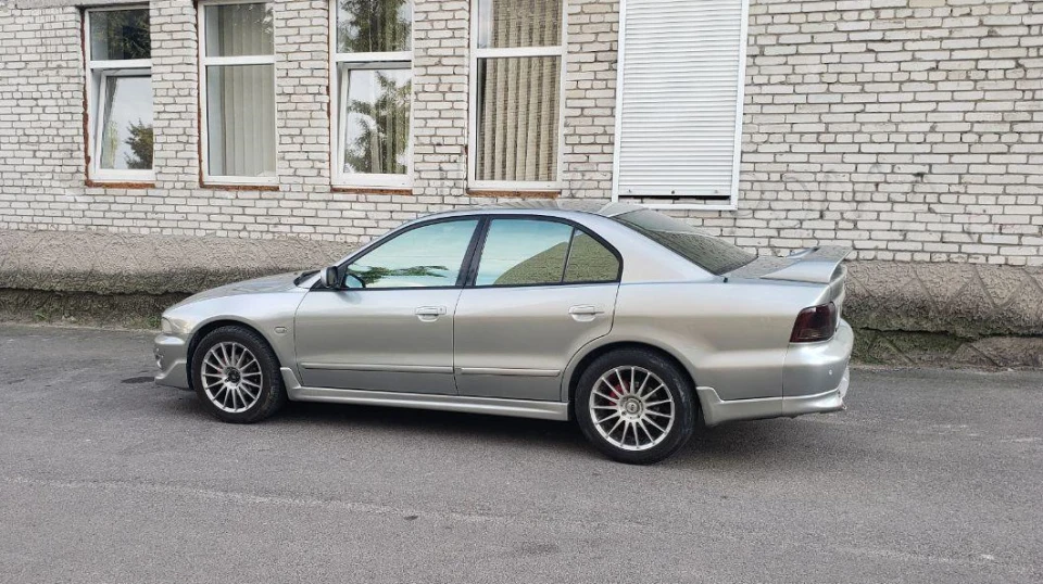 Mitsubishi Galant 2.5 V6 SAMURAI 2