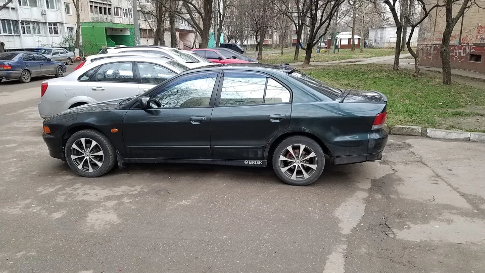 Mitsubishi Galant 2.5 V6 2