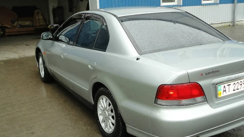 Mitsubishi Galant 2.5 V6 2
