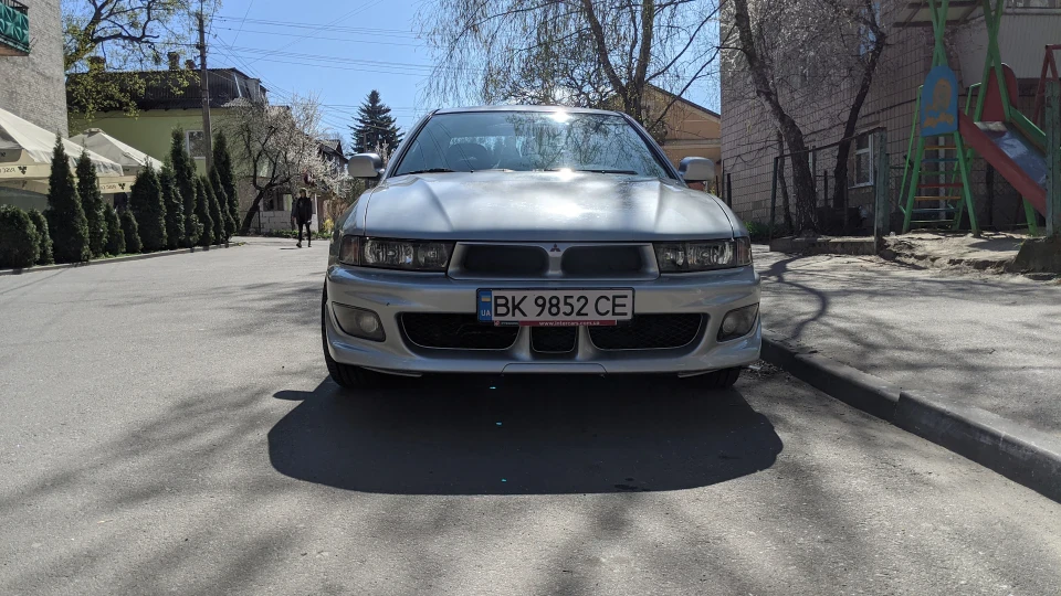 Mitsubishi Galant 2.5 Viento 3