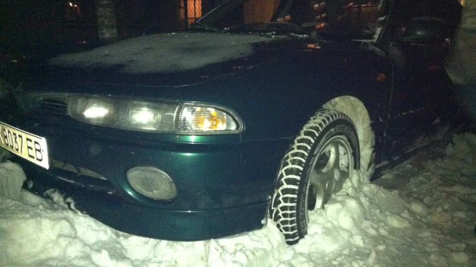 Mitsubishi Galant 6A12 v6