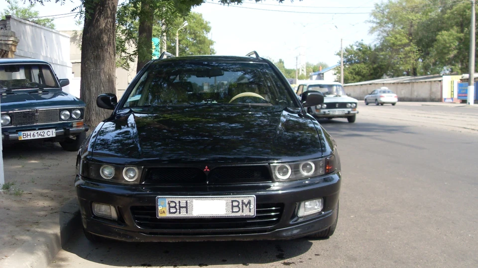 Mitsubishi Galant Акула 2