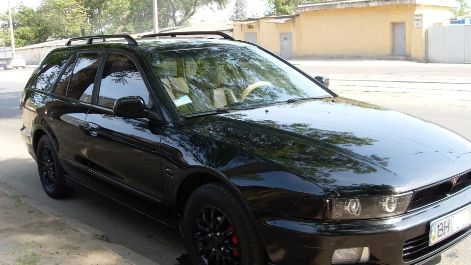 Mitsubishi Galant Акула 4