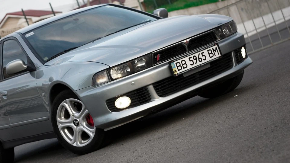 Mitsubishi Galant Акула 2