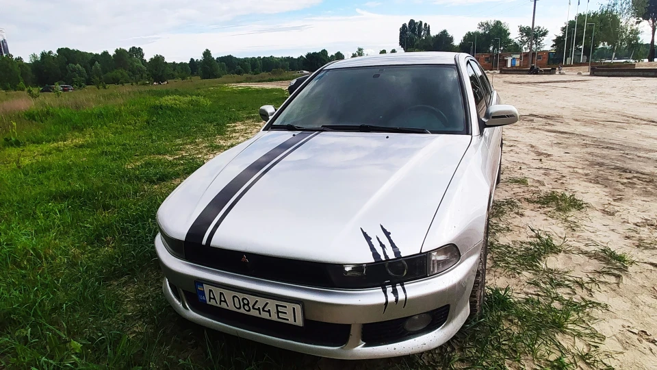 Mitsubishi Galant Акуленок 2.5 V6 2
