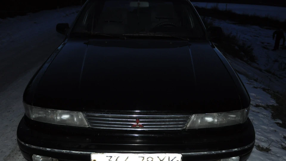 Mitsubishi Galant Американець 3