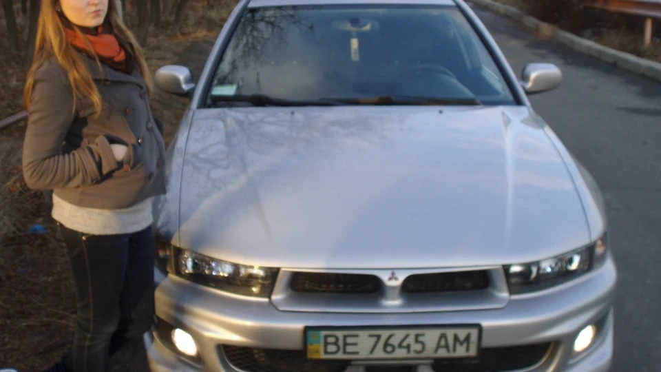Mitsubishi Galant Avance GDI 5